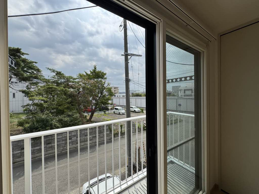 バルコニー　バルコニー