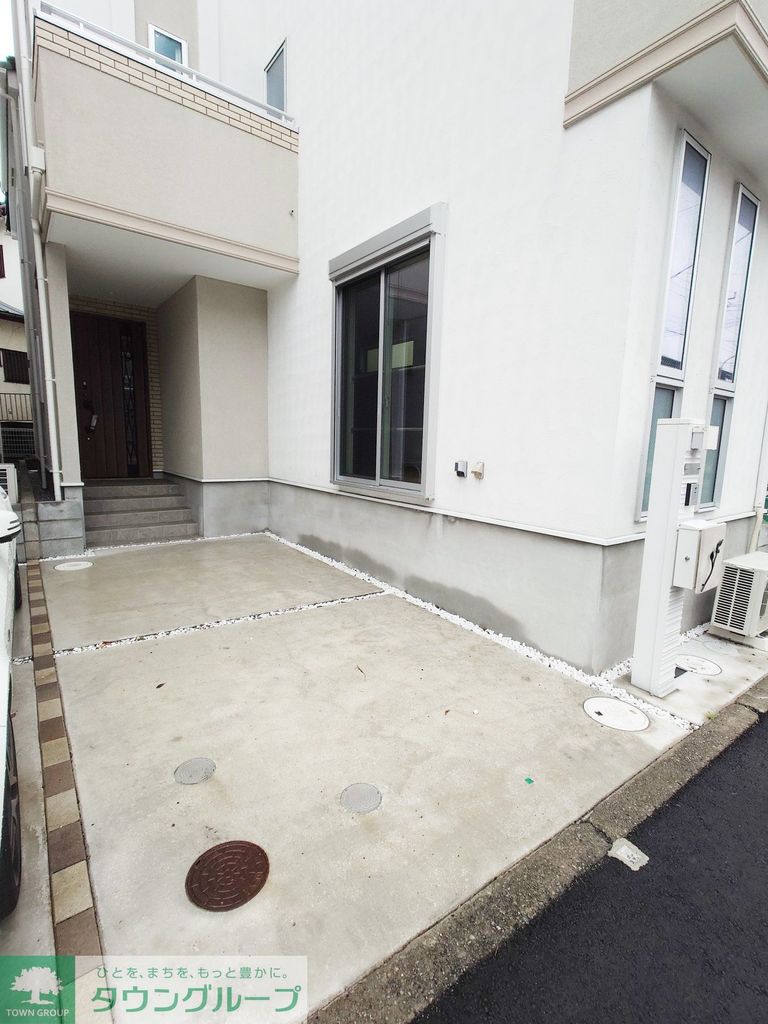 駐車場　エントランス