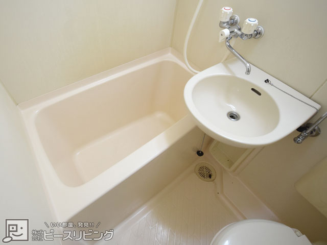 バス・シャワールーム　シティハイツ助任 ※同タイプの室内写真