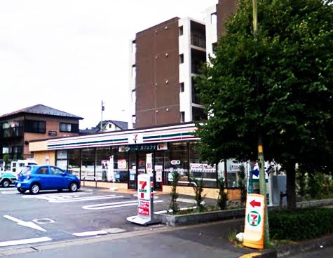 コンビニ　セブンイレブン 八王子西片倉3丁目店（コンビニ）まで663m