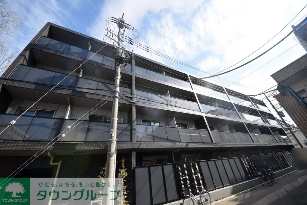 エントランス　★お問い合わせはタウンハウジングまで★