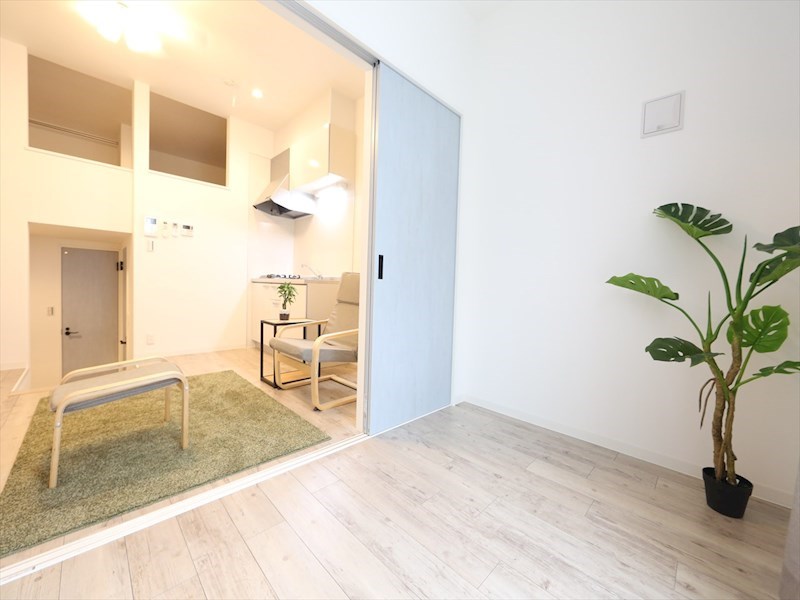 その他部屋・スペース　洋室3.3帖　クローゼット付（収納充実してます）