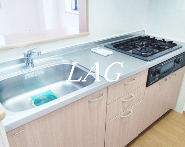 キッチン　キッチンです。