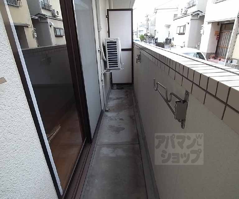 バルコニー　西向きのベランダ