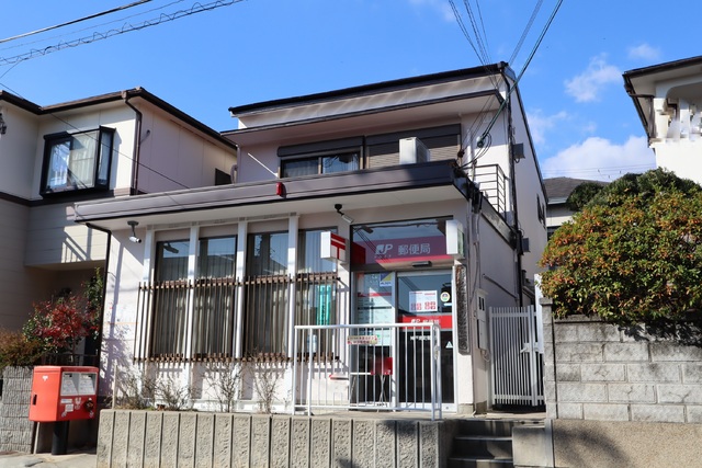 郵便局　神戸南町郵便局（郵便局）まで93m