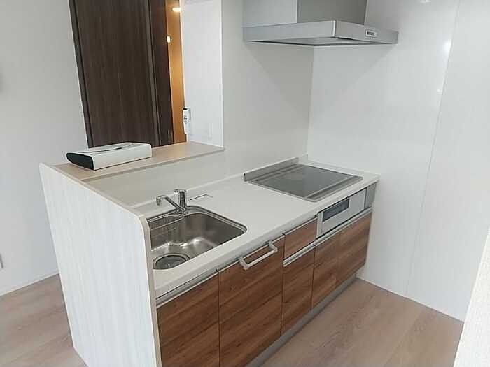 キッチン　コンロ付きのキッチンです。