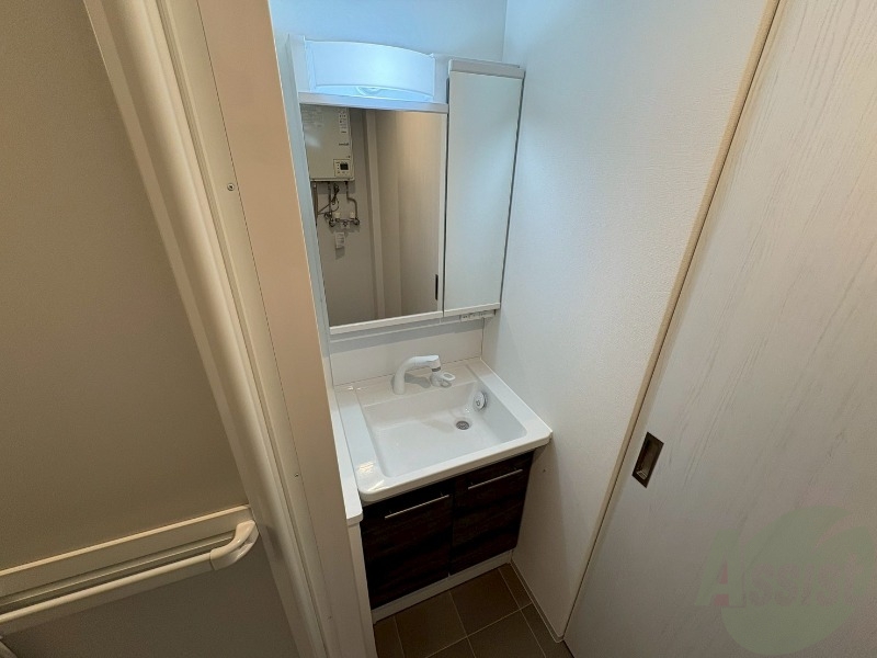 洗面設備　シャンプードレッサーで身支度もラクラクです！