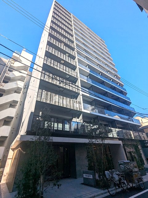 建物外観　近隣にはスーパー・コンビニ・ドラッグストア買物生活便利 フロ