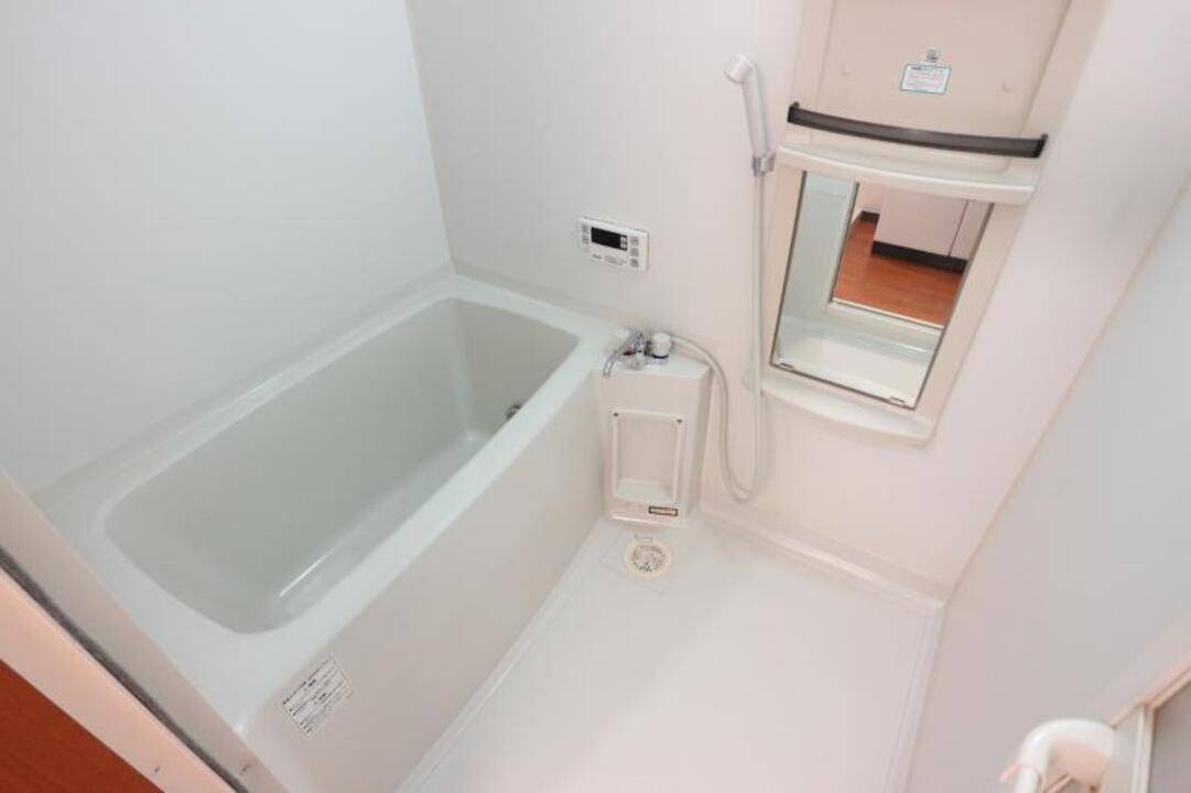 バス・シャワールーム　浴室