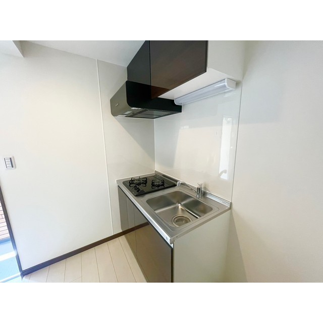 キッチン　※同じタイプの２０１号室の写真です