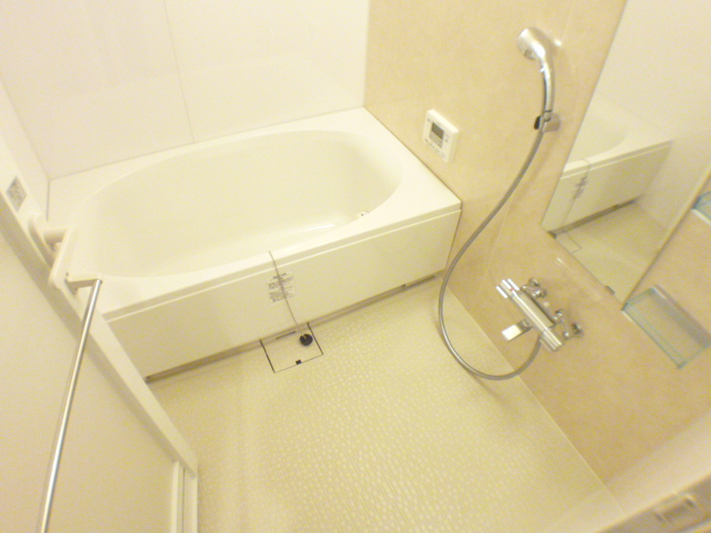 バス・シャワールーム　バスルーム