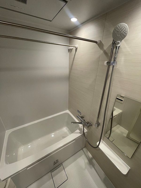 バス・シャワールーム　日々の暮らしに欠かせないお風呂です