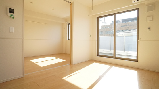 居室・リビング　リビング