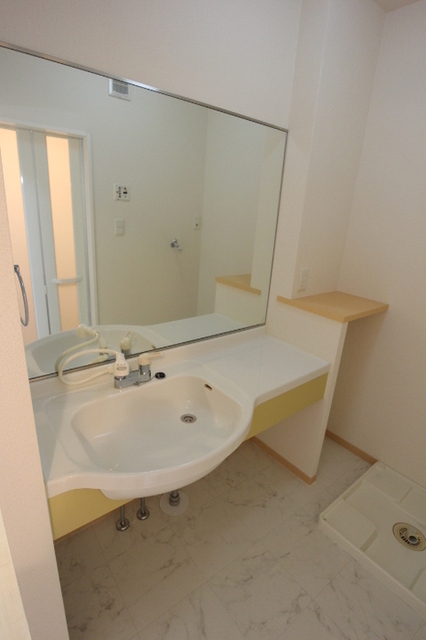 洗面設備　洗髪洗面化粧台