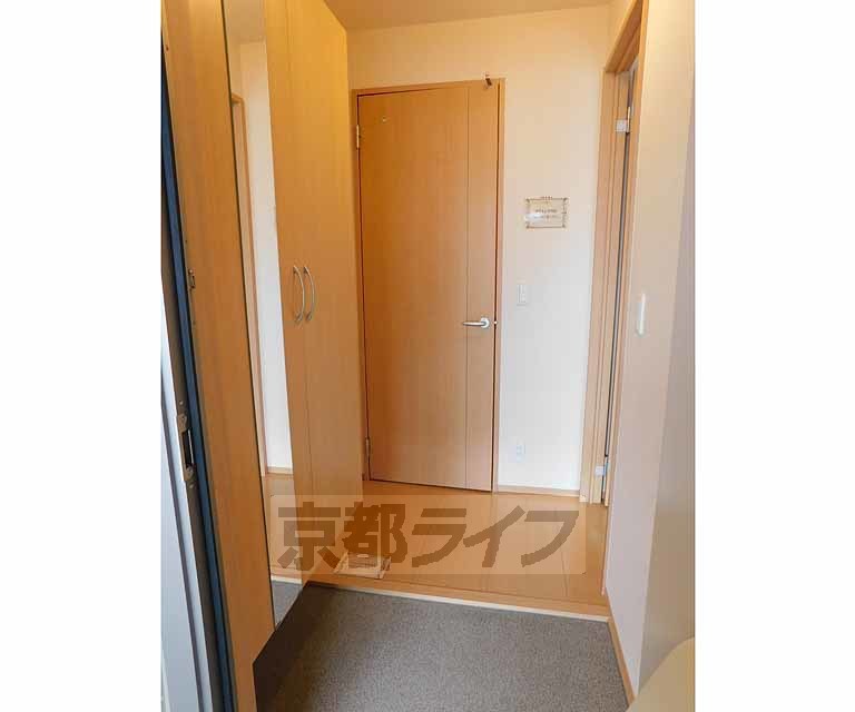 玄関　玄関から～！