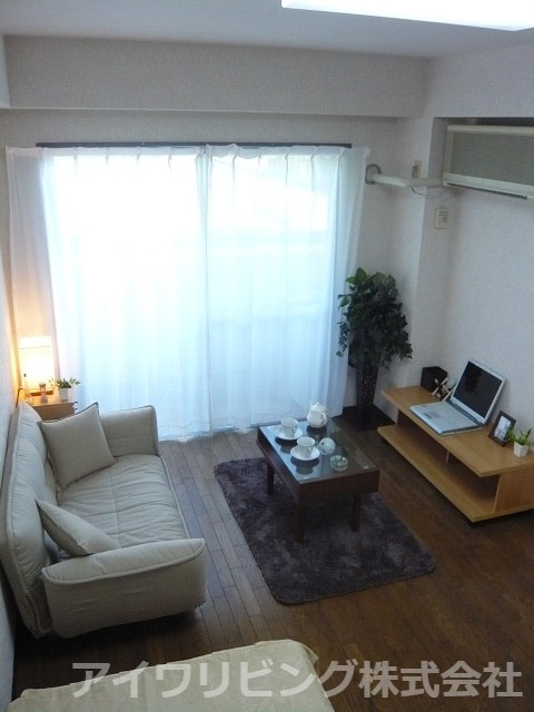 居室・リビング　写真はイメージです。【エントピア・タナカ】