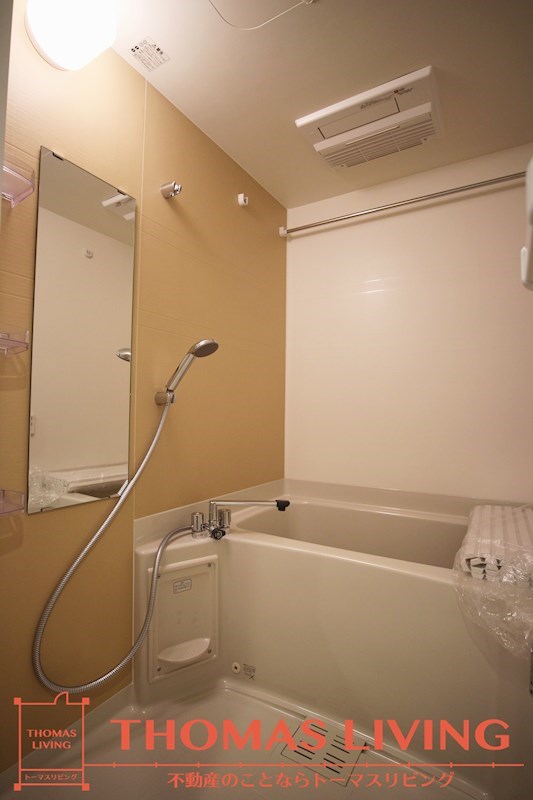 バス・シャワールーム　追い焚き機能付き