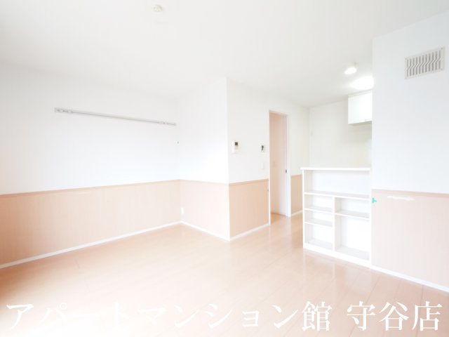 居室・リビング　類似です