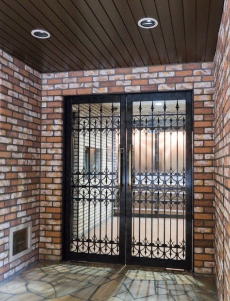 エントランス　★見学予約受付中★