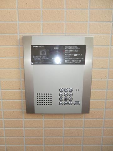 セキュリティ　オートロック付き