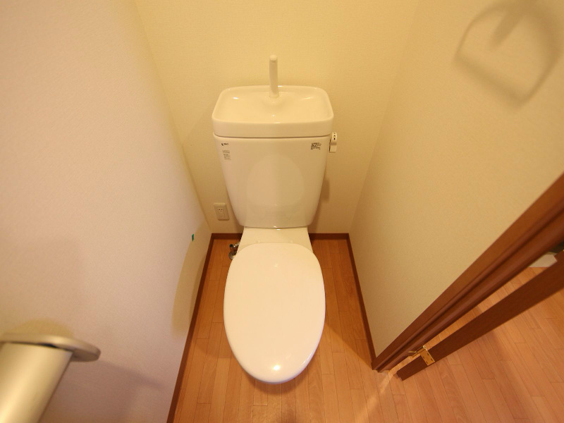 トイレ　洋式トイレ（温水洗浄便座設置可）