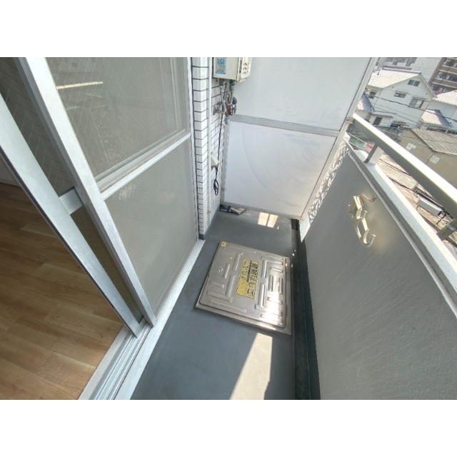 バルコニー　バルコニーはこちらです。