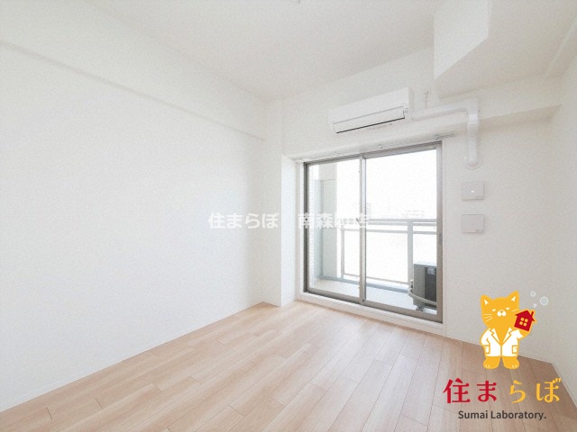 居室・リビング　「“合う暮らし”を、LINEで一緒に描こう。」