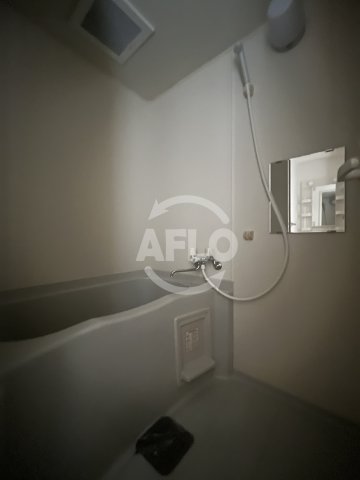 バス・シャワールーム　ルミエール加島　浴室