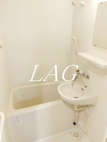 バス・シャワールーム　お風呂です。