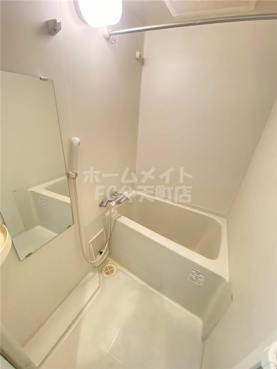 バス・シャワールーム　きれいなお風呂です