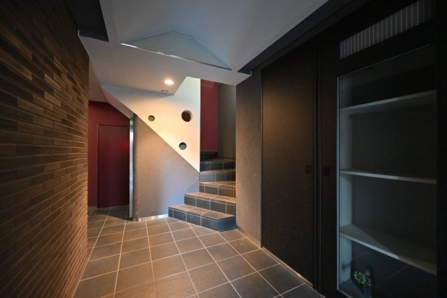 エントランス　建物の内部です