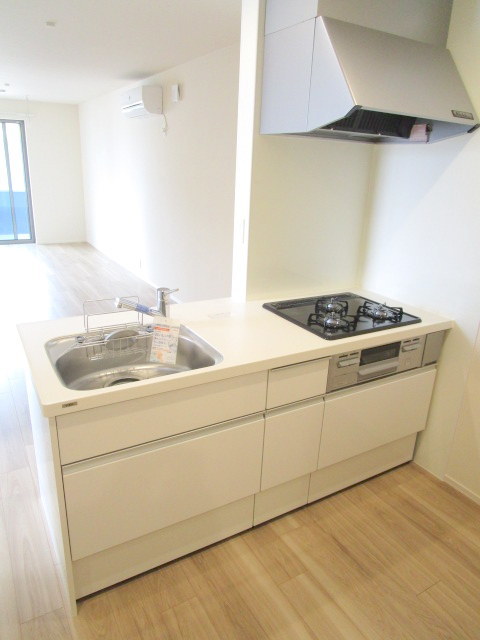 キッチン　★グリル付きガス３口システムガスキッチン★