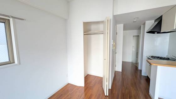 収納　※別部屋の写真です