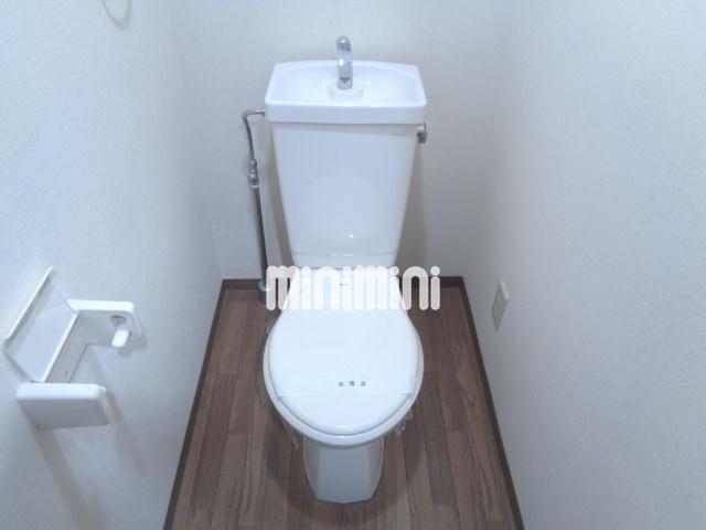 トイレ　清潔感のあるトイレですね