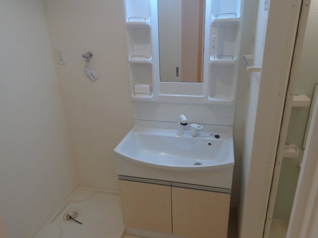 洗面設備　洗髪洗面化粧台