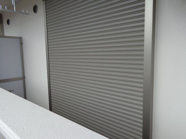 その他　シャッター
