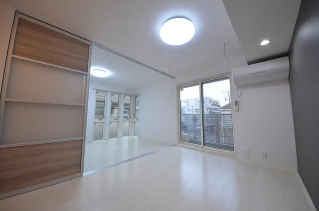 その他部屋・スペース　★洋室6.8帖★