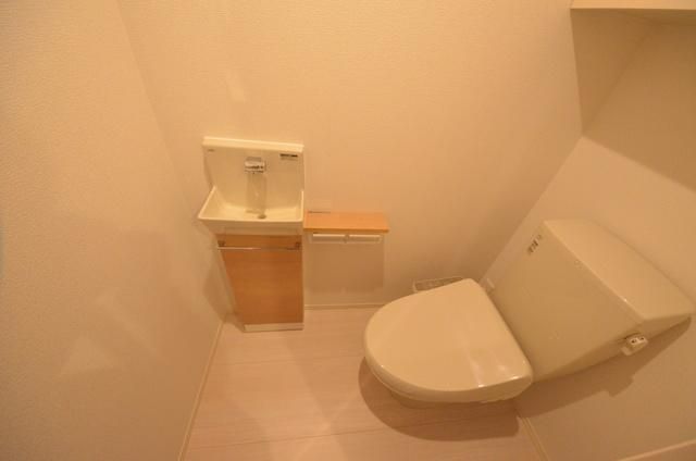 トイレ　★温水洗浄便座★