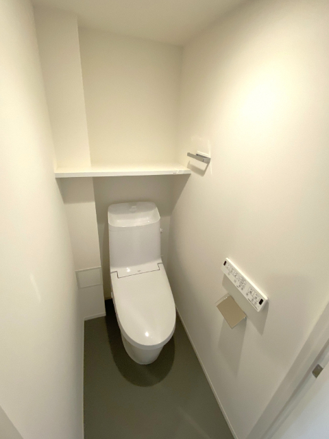 トイレ　実際のお部屋の写真です。