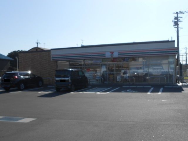 コンビニ　セブンイレブン彦根八坂店様（コンビニ）まで290m