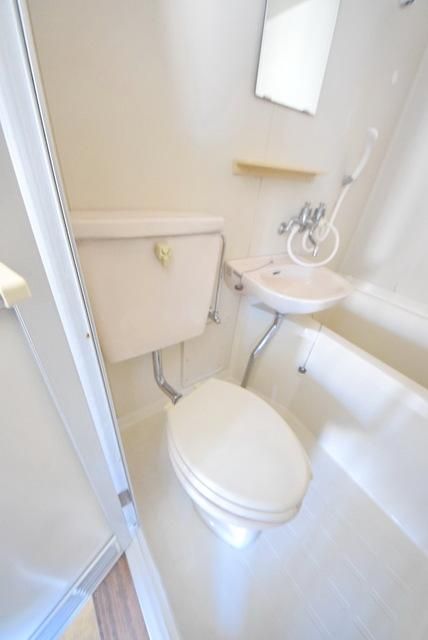 トイレ　トイレ