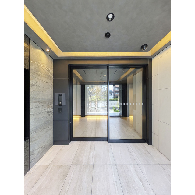 エントランス　毎日通るエントランスはこのようになっています