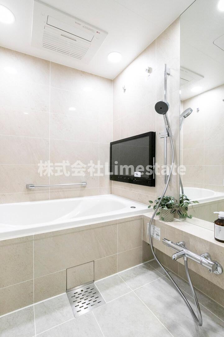 バス・シャワールーム　別部屋参考写真