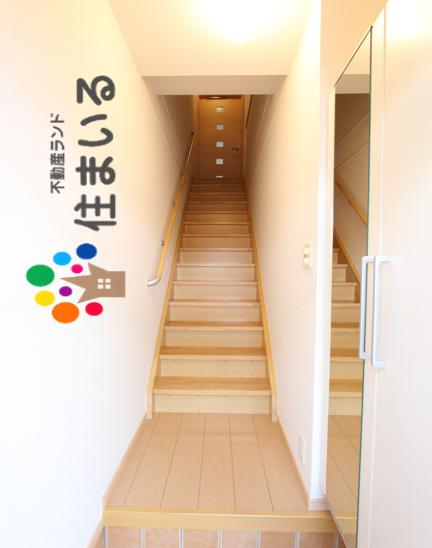 コンビニ　ファミリーマート徳重店（コンビニ）まで342m