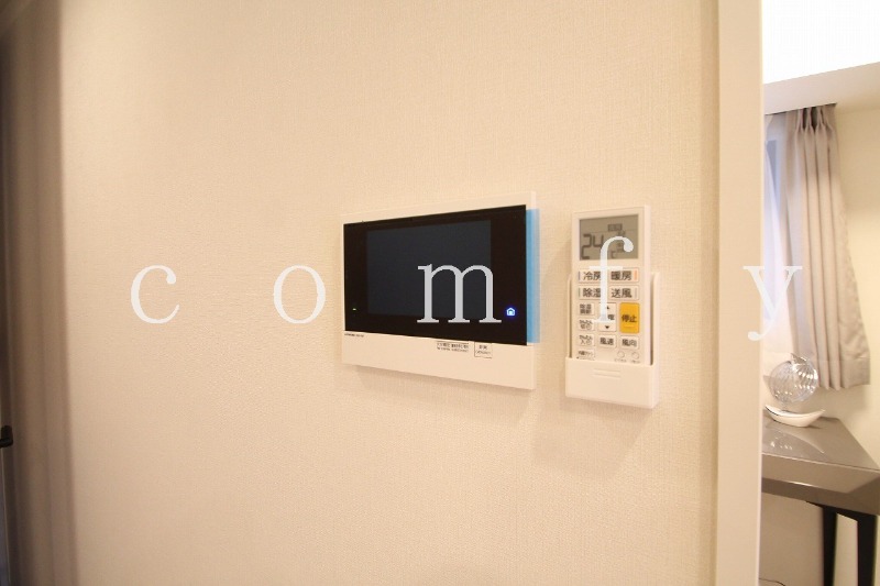 セキュリティ　モニター付きインターホン