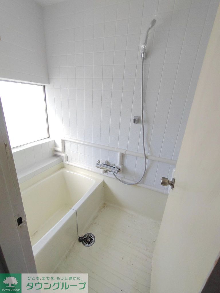 バス・シャワールーム　バス