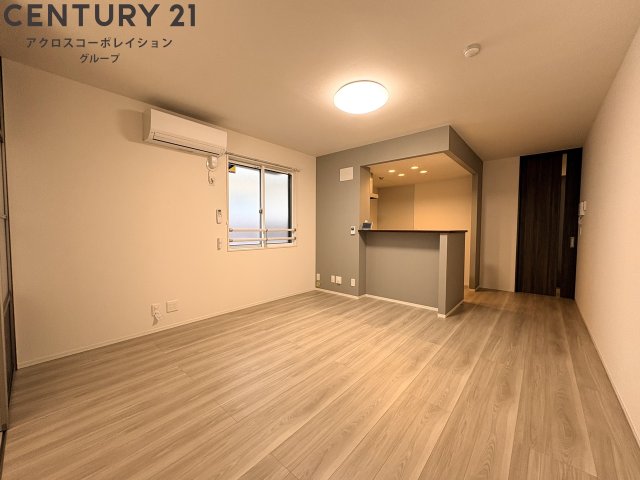 居室・リビング　カウンターキッチンのあるリビングです♪