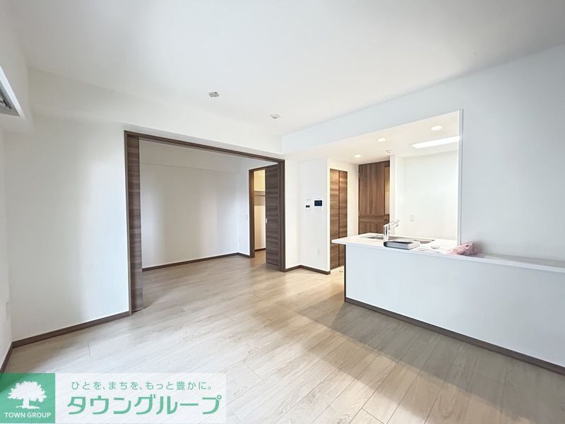 居室・リビング　★お部屋探しは株式会社タウンハウジング東京まで★