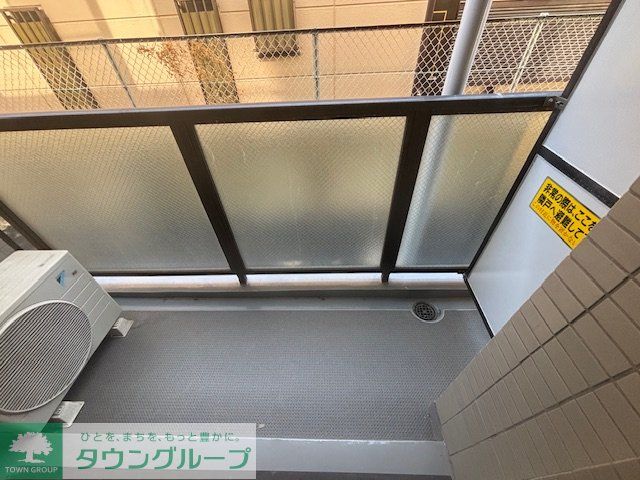 バルコニー　バルコニー