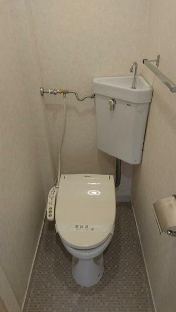 トイレ　別号室参考写真